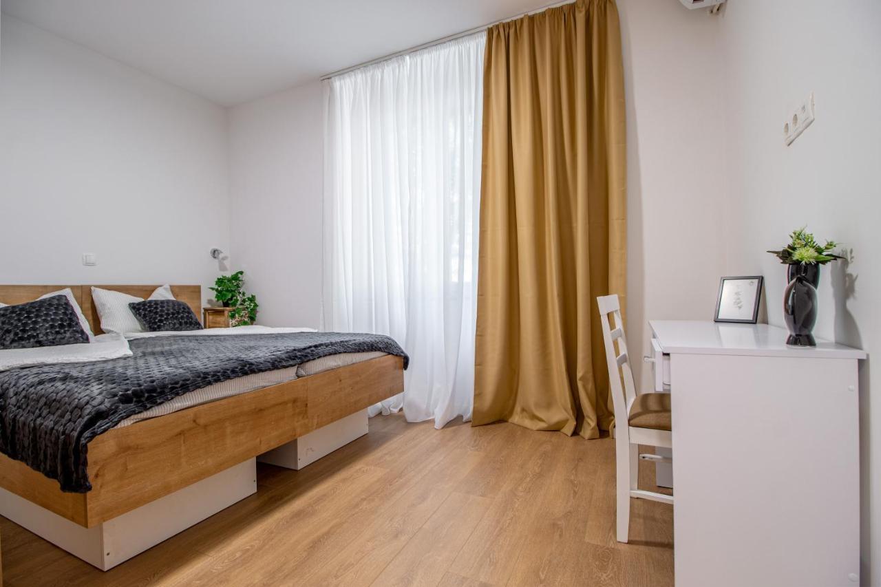 Apartments Euphoria East 리예카 외부 사진