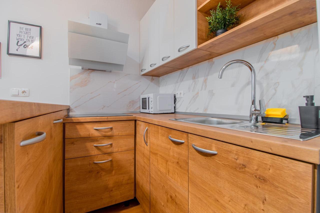 Apartments Euphoria East 리예카 외부 사진